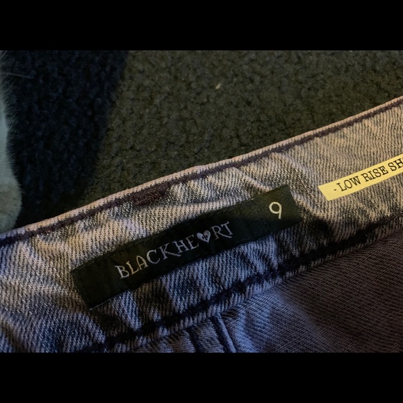 Purple ripped shorts - Picture 3 of 4